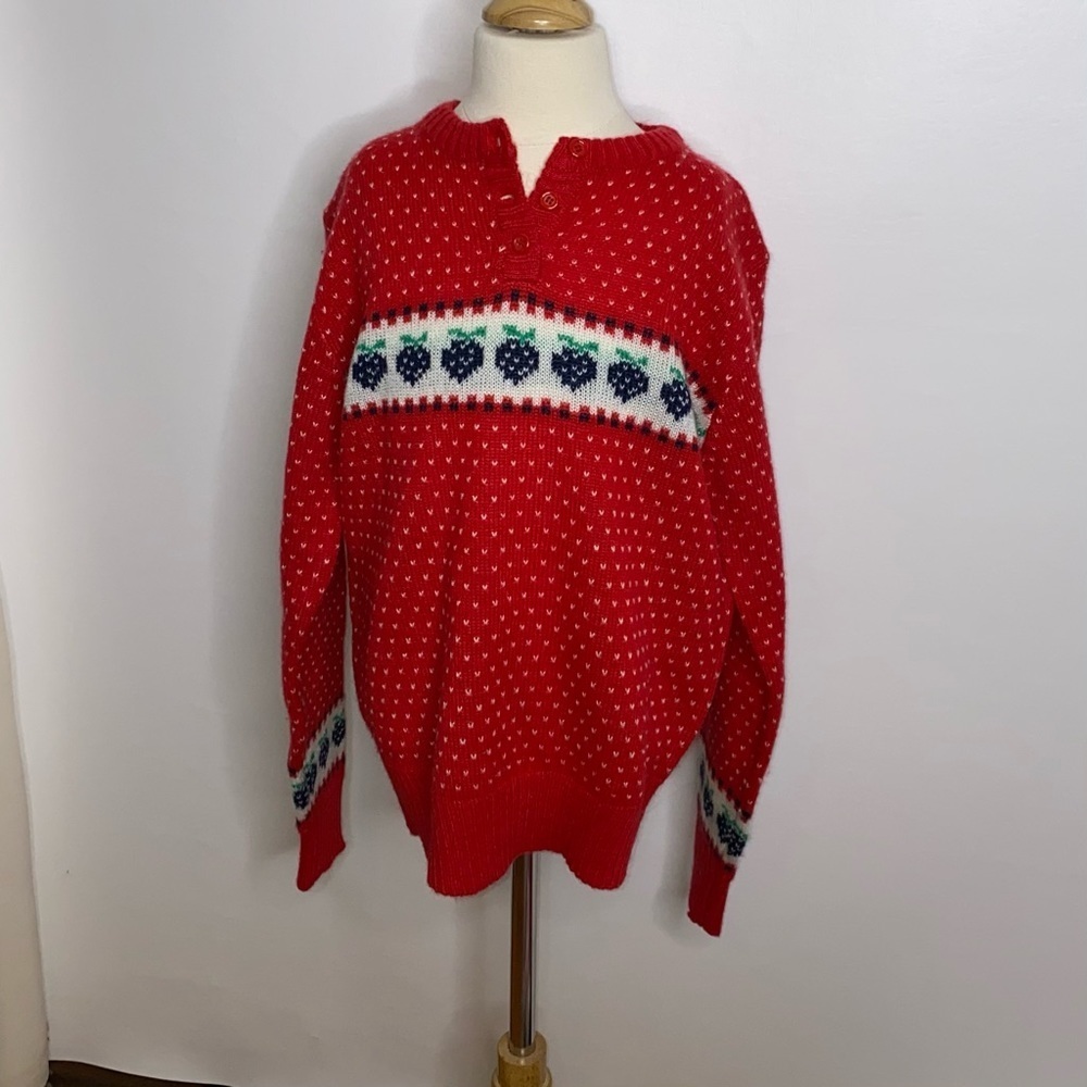 Vtg Jean Phillippe red berry sweater girls lg